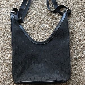 Authentic Vintage Gucci Shoulder Bag!!